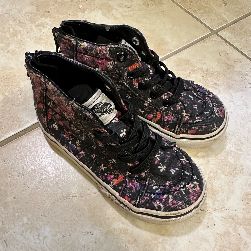 Floral Vans 7C